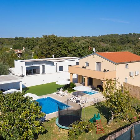 Villa Suhalj Medulin Bagian luar foto