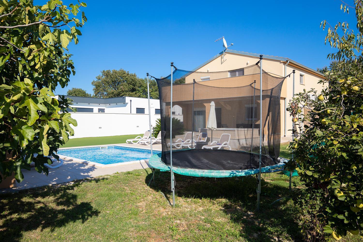 Villa Suhalj Medulin Bagian luar foto