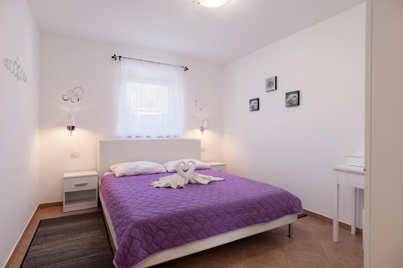 Villa Suhalj Medulin Bagian luar foto